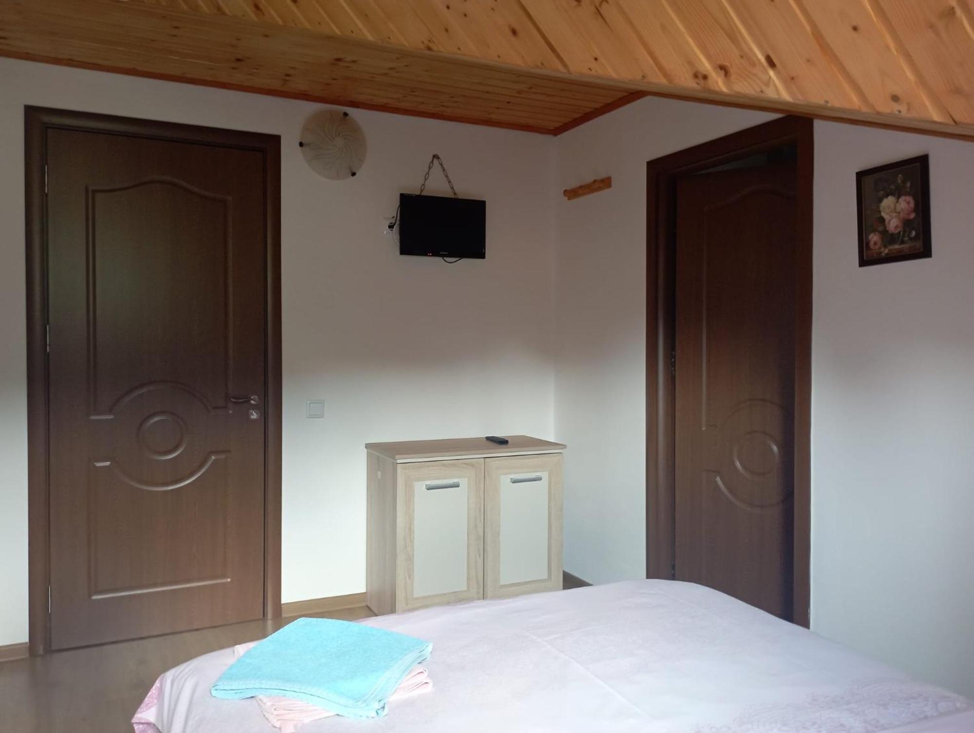Pensiunea Dates Cîrţişoara Camera foto